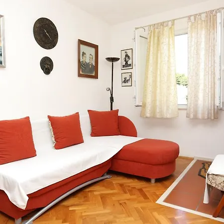 Apartman Apartments By The Sea Zuljana, Peljesac - 10112